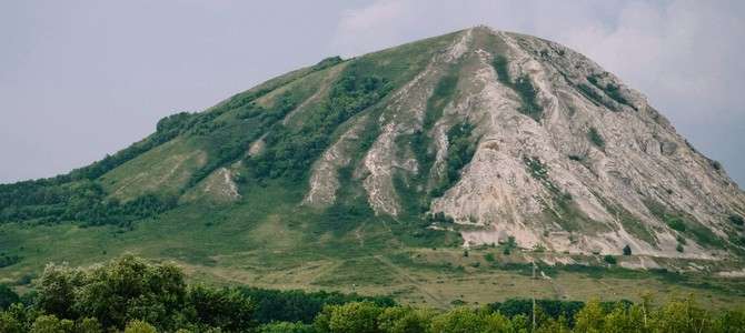 Основные достопримечательности, связанные с историческим наследием
